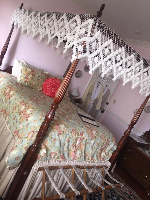 פרדריקסבורג The Richard Johnston Inn & 1890 Caroline House מראה חיצוני תמונה